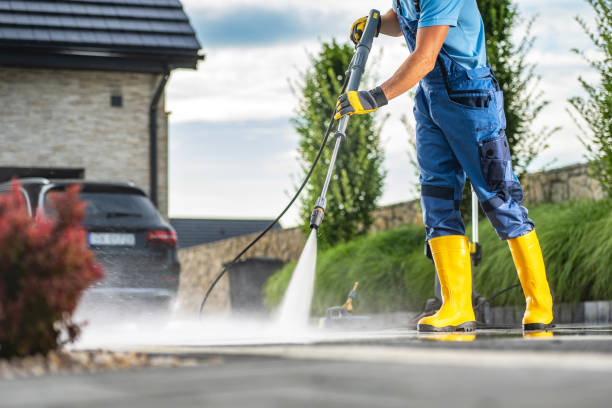 Best Parking Lot and Garage Cleaning  in Clinton, WI